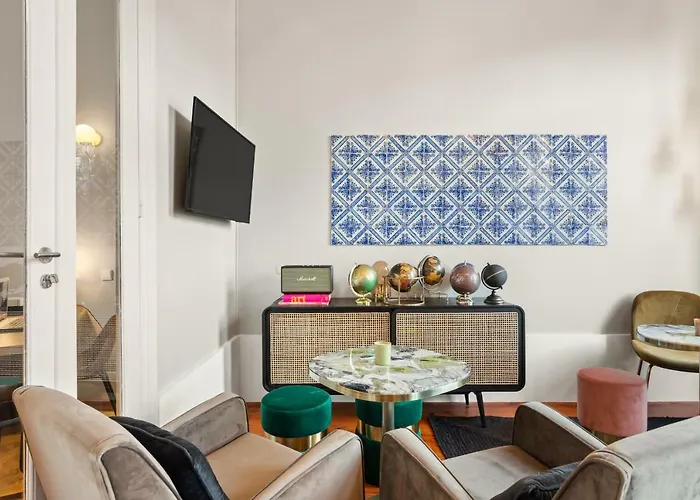 The White Box Boutique House Hotel